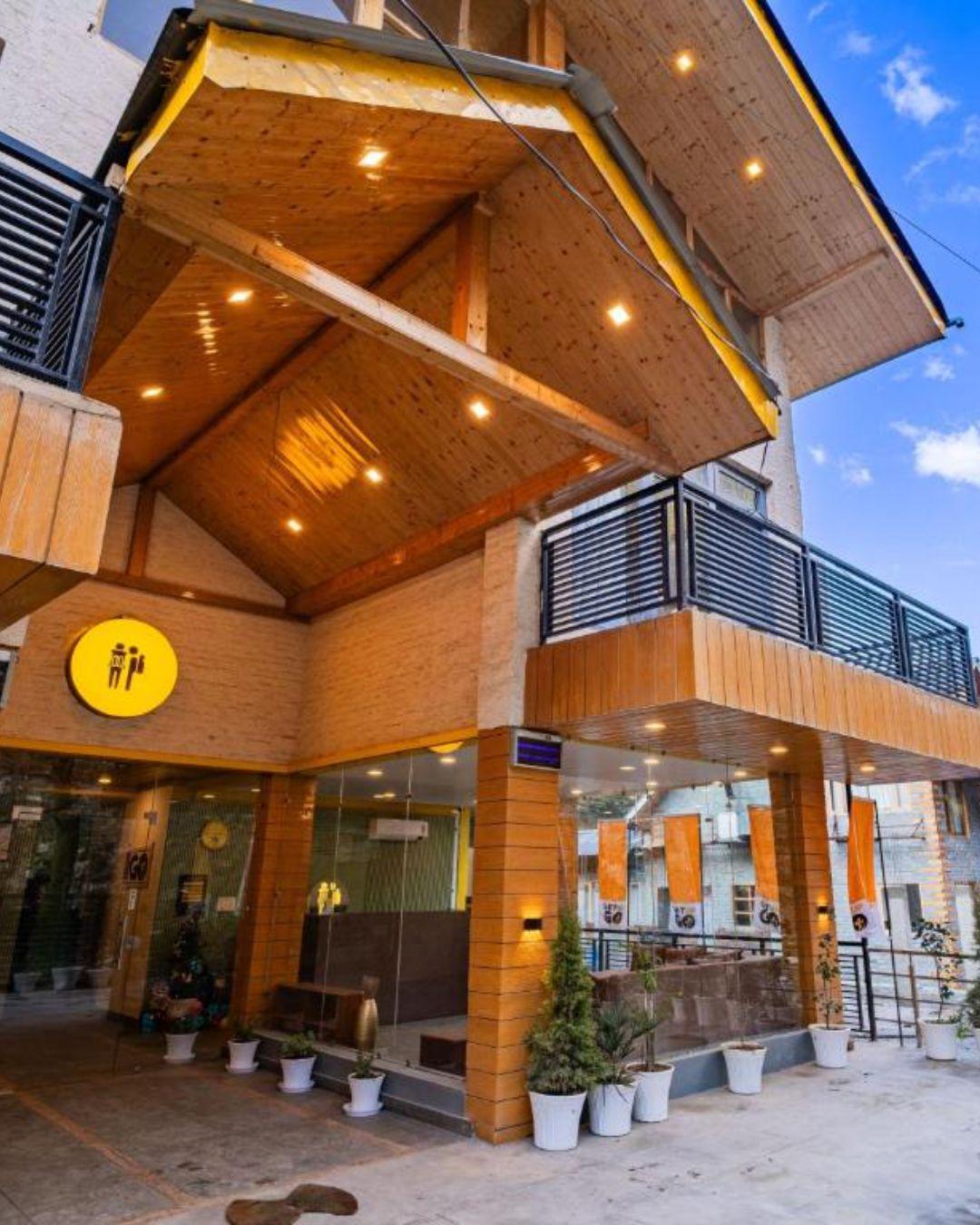 The Hosteller Jibhi