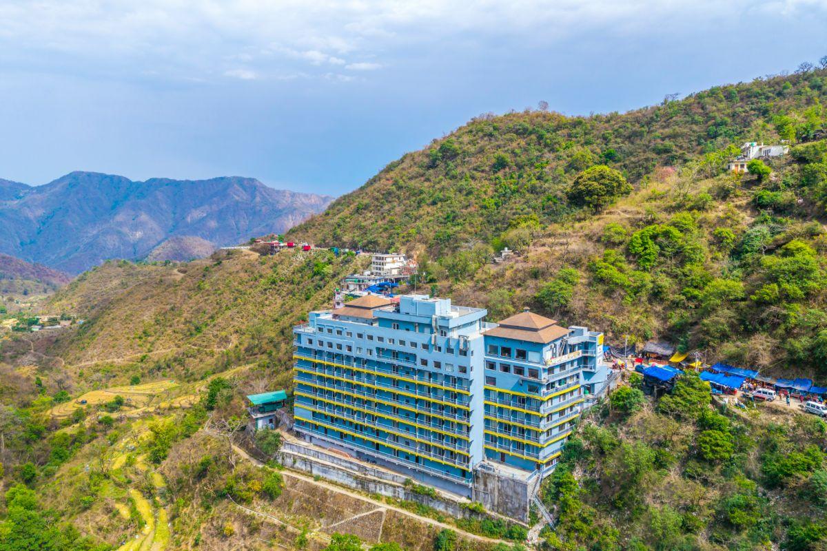 The Hosteller Bam Rishikesh, Neelkanth
