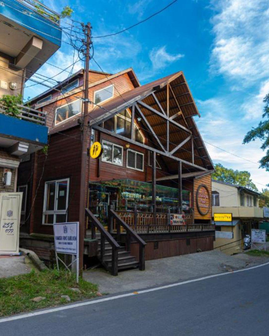 The Hosteller Kasar Devi