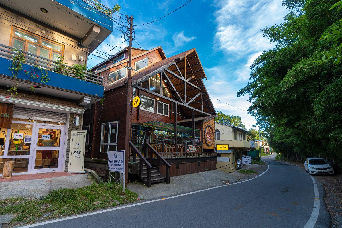 The Hosteller Kasar Devi