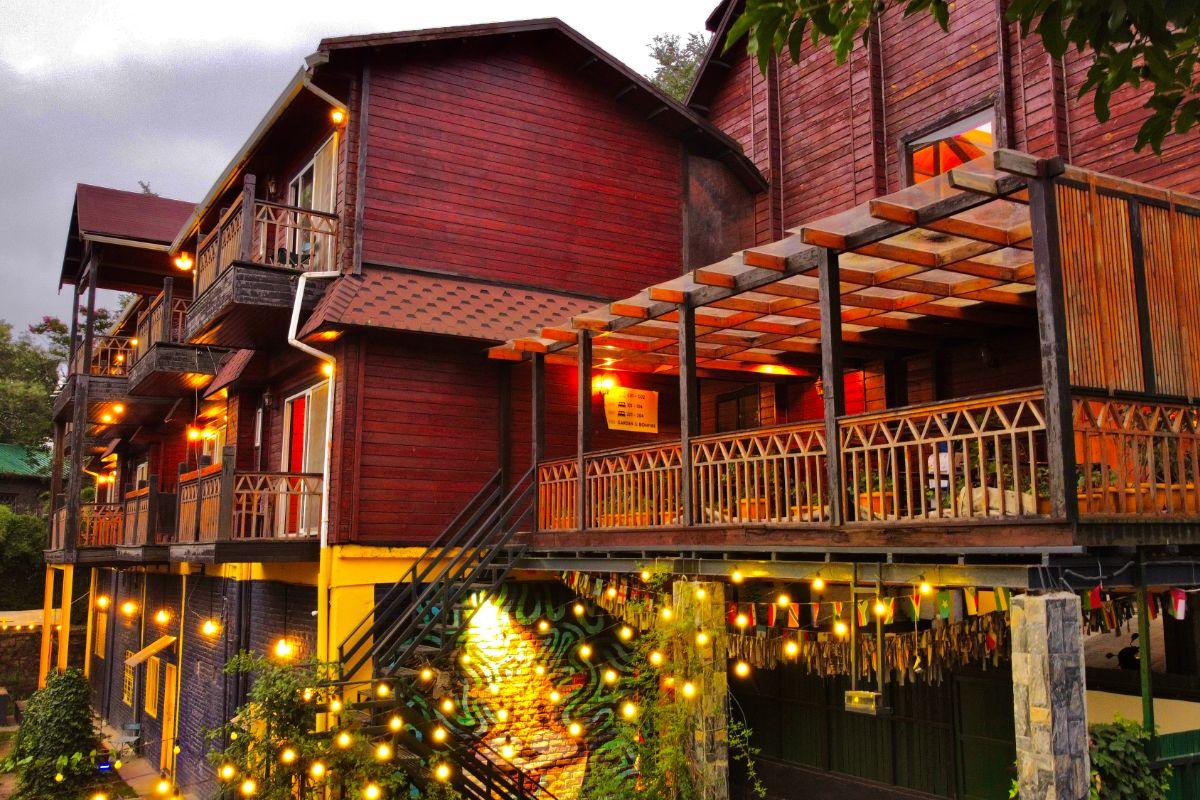 The Hosteller Kasar Devi