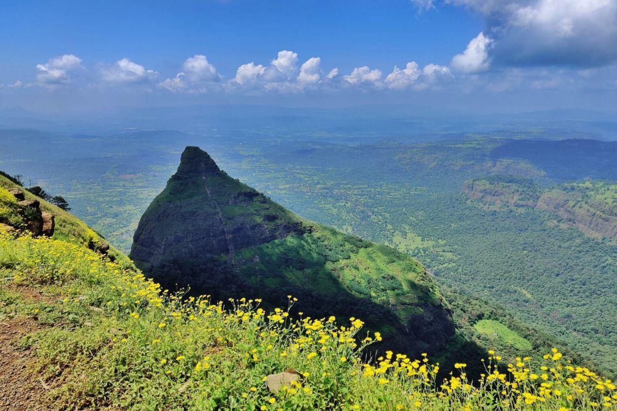 5 Reasons A Lonavala Getaway Is Perfect For Mumbaikars