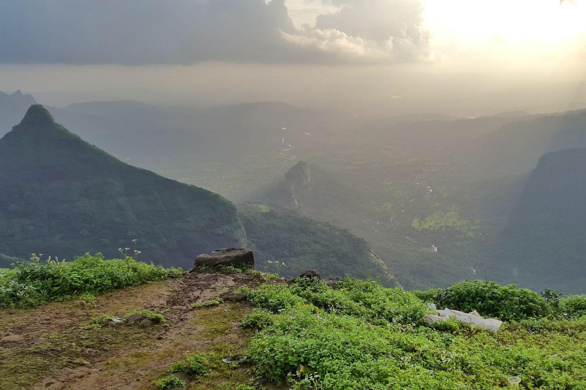 5 Reasons A Lonavala Getaway Is Perfect For Mumbaikars