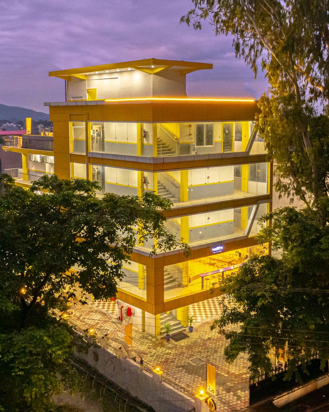 Hostels Image