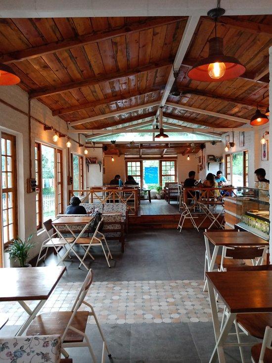 The Hosteller