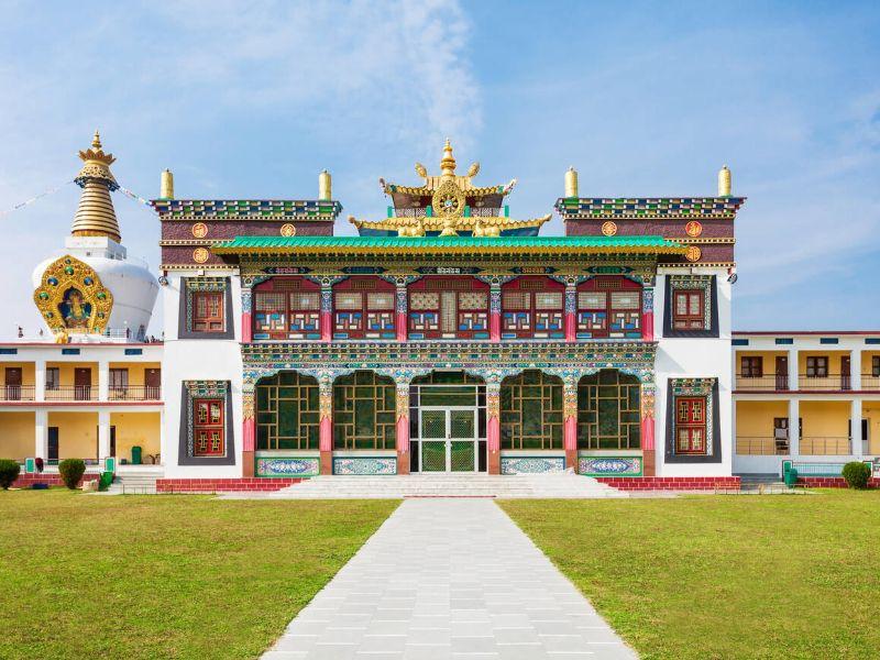 The Hosteller