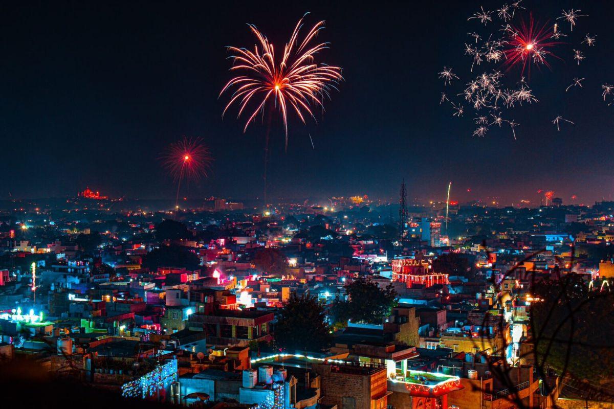 8 Best Places To Visit During Diwali Weekend