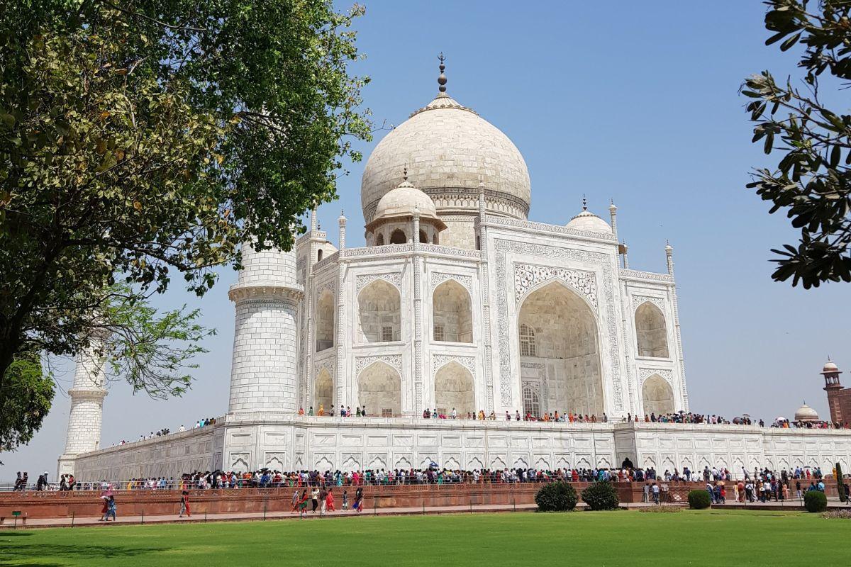 Did You Know These 12 Facts About The Taj Mahal?