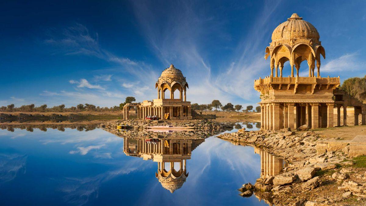 The golden city of Jaisalmer